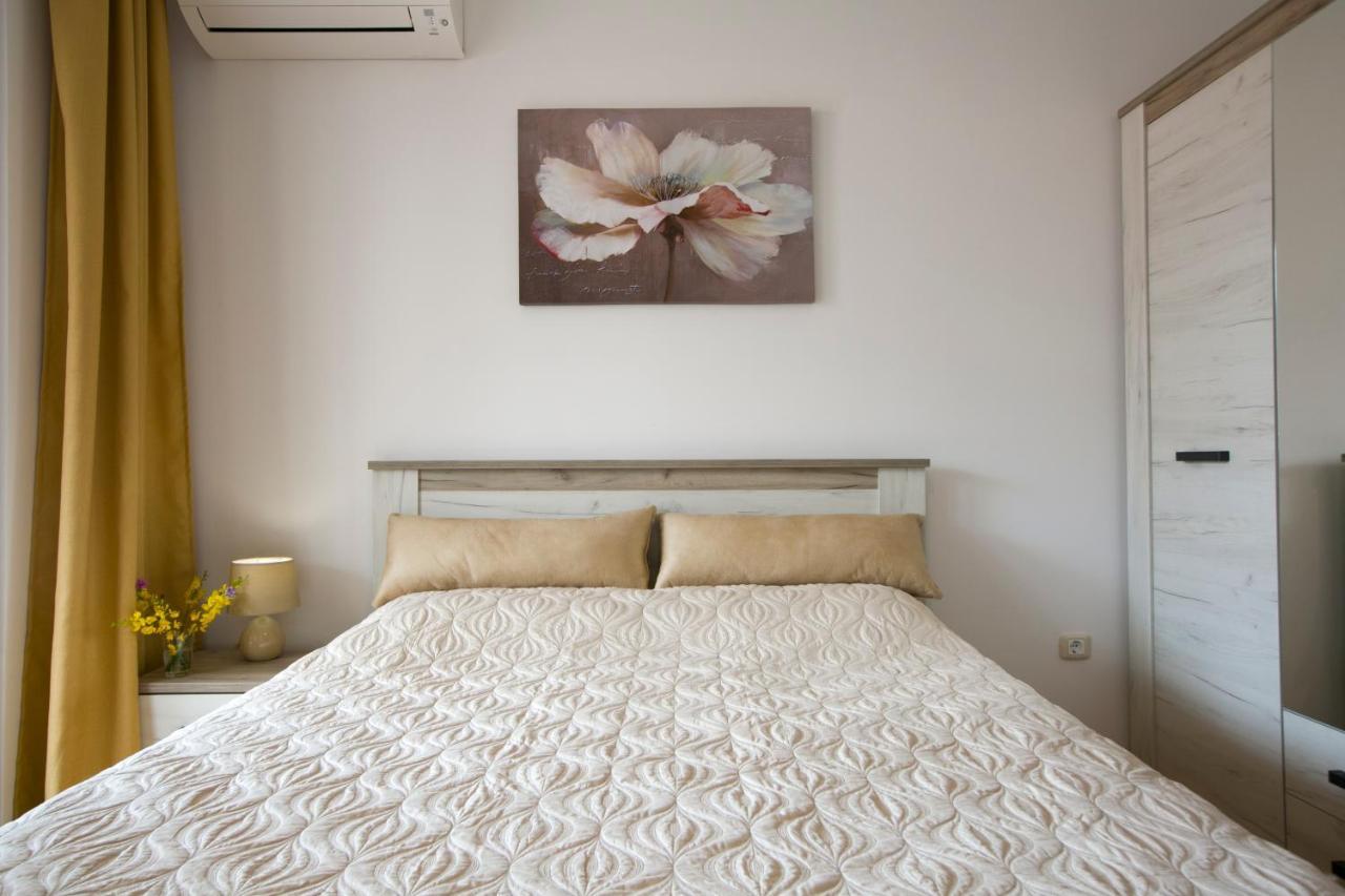 Anatolia - Family Sea View One-Bedroom Apartment Budva Exteriör bild